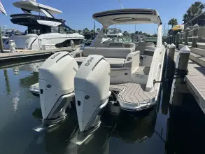 Thumbnail von Sea Ray SLX 310 Outboard