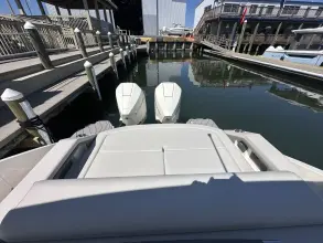 Thumbnail von Sea Ray SLX 310 Outboard