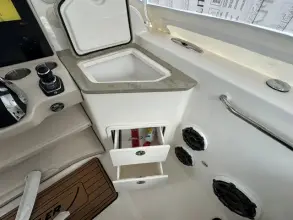Thumbnail von Boston Whaler 350 Realm
