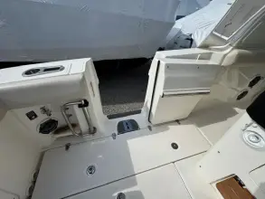 Thumbnail von Boston Whaler 350 Realm