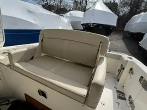 Thumbnail von Boston Whaler 350 Realm