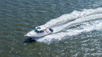 Thumbnail von Grady White Express 370