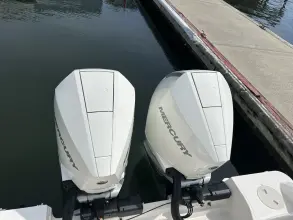 Thumbnail von Boston Whaler 280 Outrage