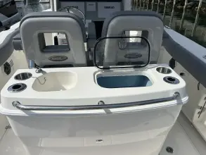 Thumbnail von Boston Whaler 280 Outrage