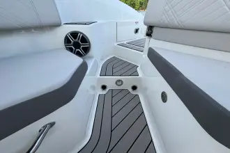 Thumbnail von Sea Ray SDX 250 Outboard