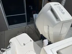 Thumbnail von Boston Whaler 240 Vantage