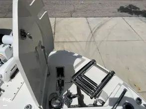 Thumbnail von Boston Whaler 240 Vantage