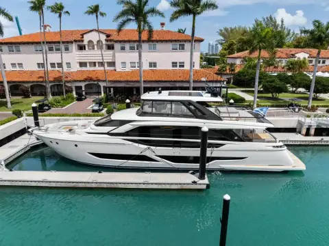 Ferretti Yachts 860 LADY F