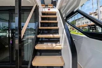 Thumbnail von Ferretti Yachts 860 LADY F