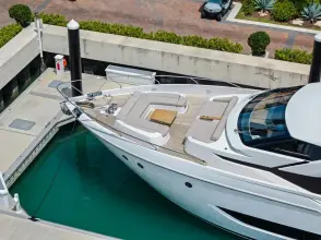 Thumbnail von Ferretti Yachts 860 LADY F