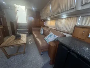 Thumbnail von Carver 444 Cockpit Motor Yacht