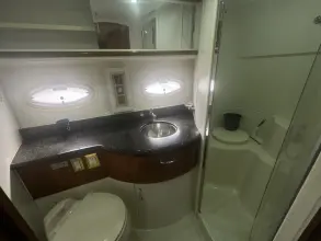 Thumbnail von Carver 444 Cockpit Motor Yacht