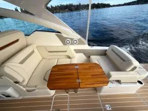 Thumbnail von Tiara Yachts 34LX
