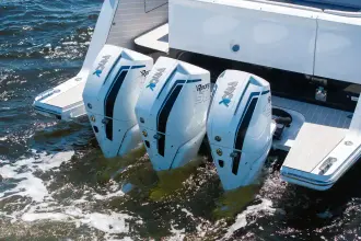 Thumbnail von Azimut 42
