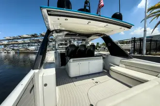 Thumbnail von Azimut 42