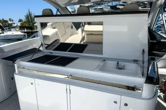 Thumbnail von Azimut 42