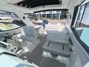 Thumbnail von Sea Ray 320 Sundancer Outboard