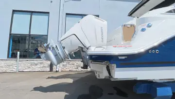 Thumbnail von Sea Ray 320 Sundancer Outboard