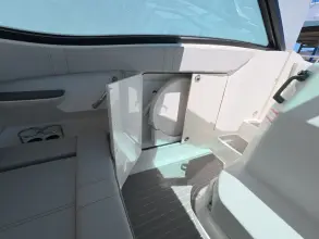 Thumbnail von Sea Ray 320 Sundancer Outboard