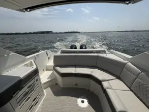 Thumbnail von Sea Ray SLX 310 Outboard
