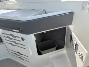 Thumbnail von Sea Ray SLX 310 Outboard