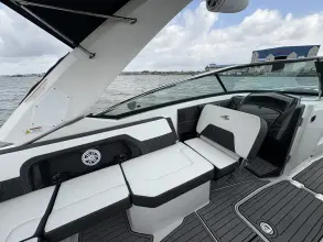 Thumbnail von Monterey 305 Ss