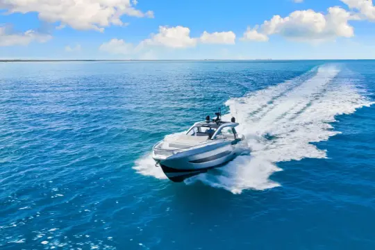 Azimut 48