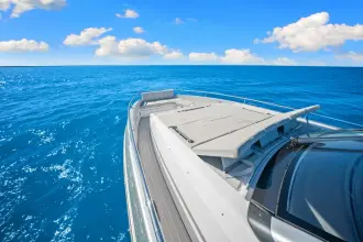 Thumbnail von Azimut 48
