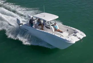 Twin Vee 280 GFX2 CC
