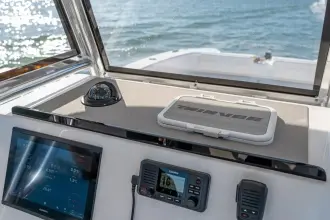 Thumbnail von Twin Vee 260 STX CC