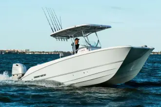 Thumbnail von Twin Vee 240 STX CC