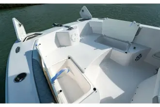 Thumbnail von Twin Vee 240 STX CC