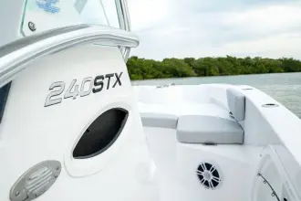 Thumbnail von Twin Vee 240 STX CC