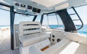 Thumbnail von Boston Whaler 350 Outrage DILLY DALLY
