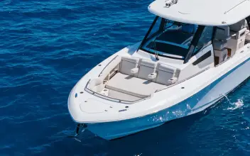 Thumbnail von Boston Whaler 350 Outrage DILLY DALLY