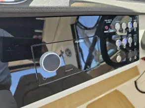 Thumbnail von Sea Ray Sundancer 320 OB