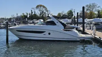 Sea Ray 350 Sundancer 