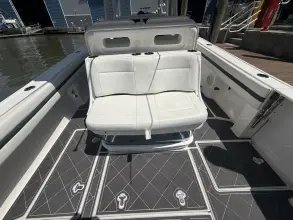 Thumbnail von Intrepid 375 CC