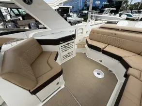 Thumbnail von Sea Ray SLX 310 Outboard