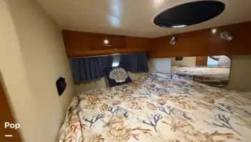 Thumbnail von Carver 41 Motoryacht