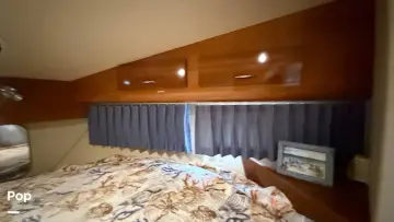 Thumbnail von Carver 41 Motoryacht