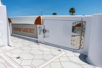 Thumbnail von Twin Vee 400 GFX2 CC