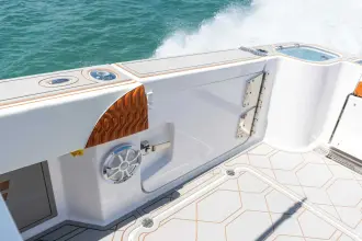 Thumbnail von Twin Vee 400 GFX2 CC