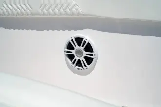 Thumbnail von Twin Vee 280 STX CC