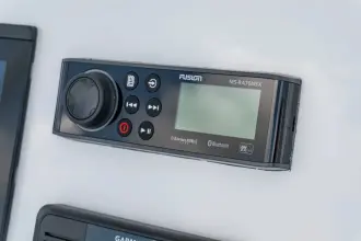 Thumbnail von Twin Vee 280 STX CC