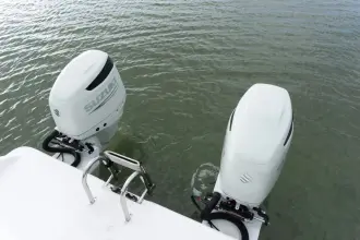 Thumbnail von Twin Vee 280 STX CC