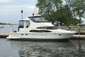 Carver 44 CMY Mist Approach