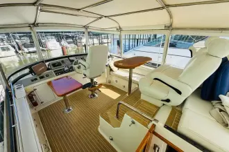 Thumbnail von Californian 55 Cockpit Motor Yacht
