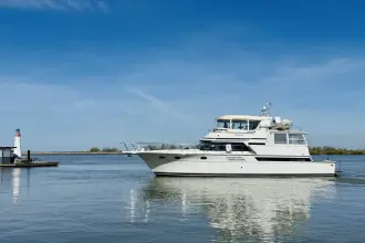 Thumbnail von Californian 55 Cockpit Motor Yacht