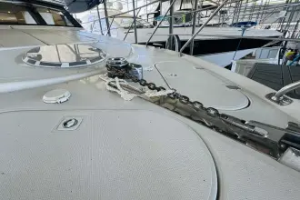Thumbnail von Carver 46 Voyager